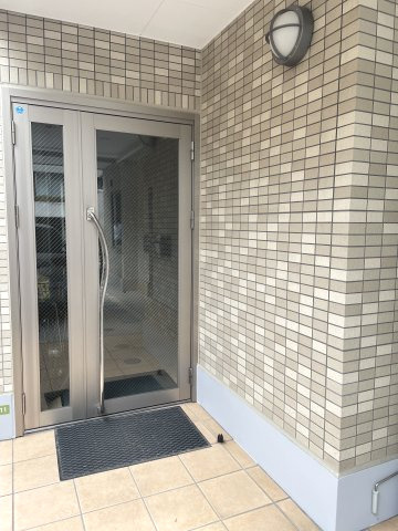 【エントランス】