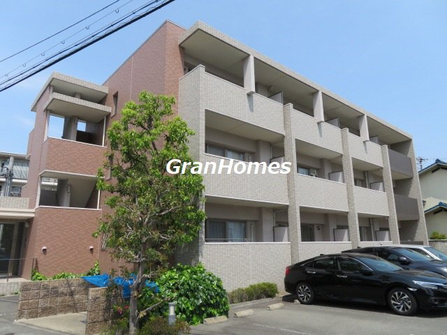 ビヤン北八代の外観