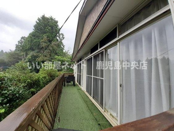 【バルコニー】