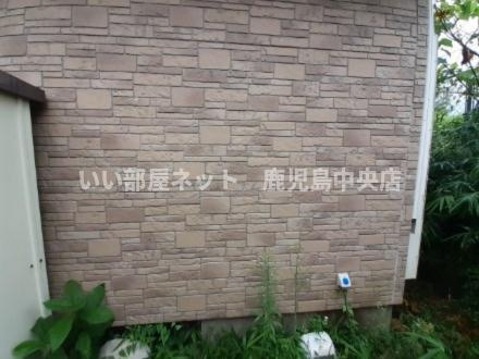 外壁2023年8月25日撮影