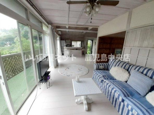 【居間・リビング】