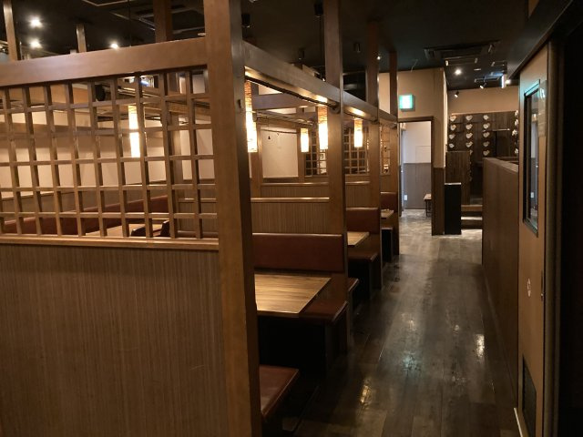 共栄ビルのエントランス