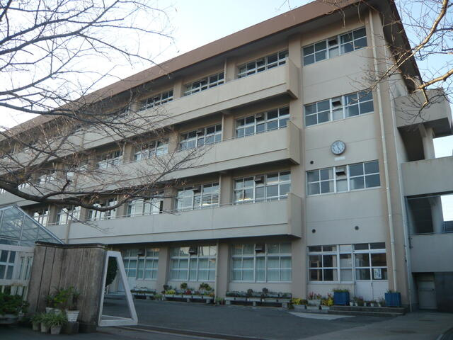 【周辺】 | 鹿児島市立西陵中学校まで750m