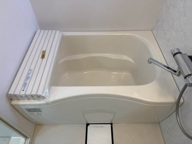 フレグランス坂上の浴室