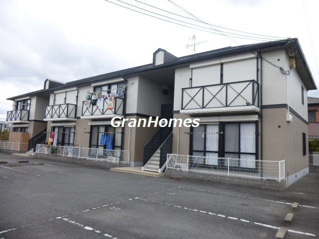 フレグランス坂上