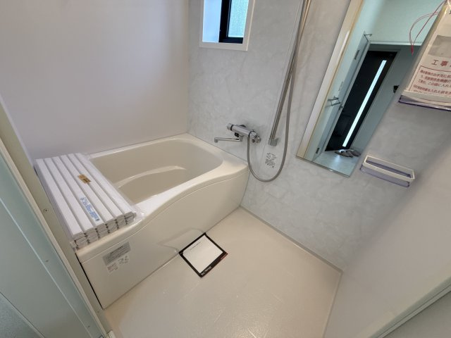 フレグランス坂上の浴室