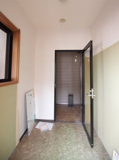 【エントランス】