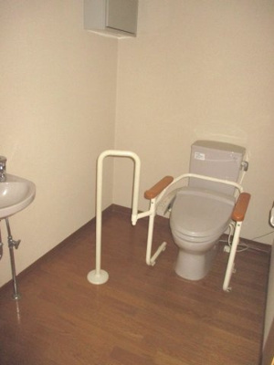 【トイレ】 | 群馬県沼田市下久屋町 2700万 店舗（3階建) | ２階