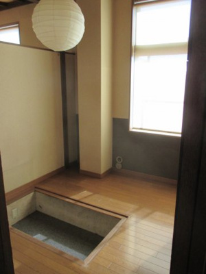 【洋室】 | 群馬県沼田市下久屋町 2700万 店舗（3階建) | ２階個室