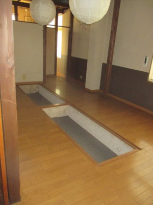 【和室】 | 群馬県沼田市下久屋町 2700万 店舗（3階建) | ２階個室