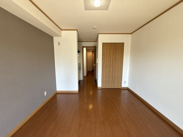 メゾンみおの居間・リビング