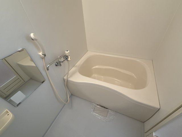 メゾンみおの浴室