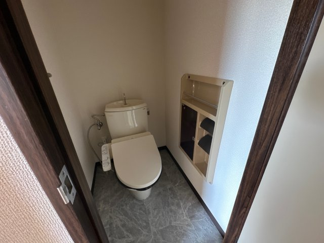 メゾン八代のトイレ