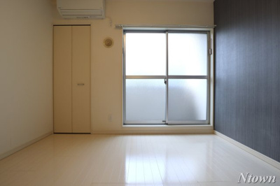 【居間・リビング】 | グランコンフォール米野Ⅳ | ゆったりとしたリビングです