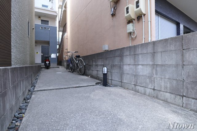 【エントランス】 | グランコンフォール米野Ⅳ | 清潔なエントランスです