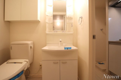 【独立洗面台】 | グランコンフォール米野Ⅳ | 独立洗面台で身支度をすべて済ませてしまいましょう