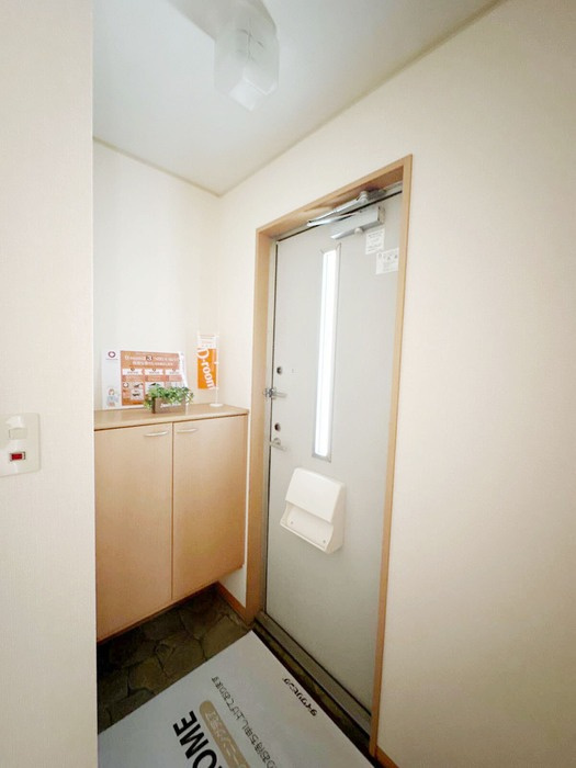 セジュール高田　A棟の玄関