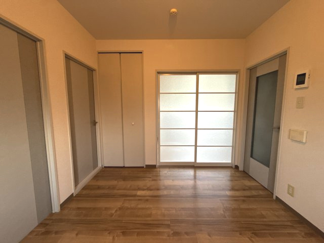 ディアス鵤　B棟の居間・リビング