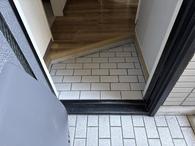 ディアス鵤　B棟の玄関