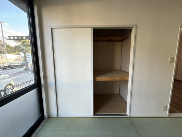 ディアス鵤　B棟の収納