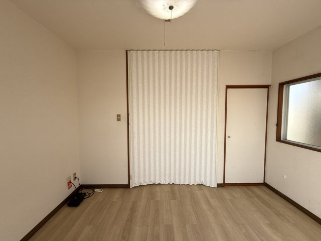 ぐらんじゅーる白鷺の洋室