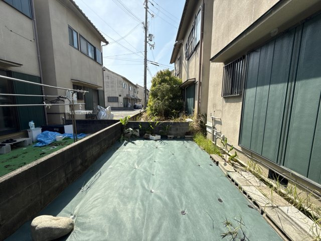 西河野貸家のバルコニー