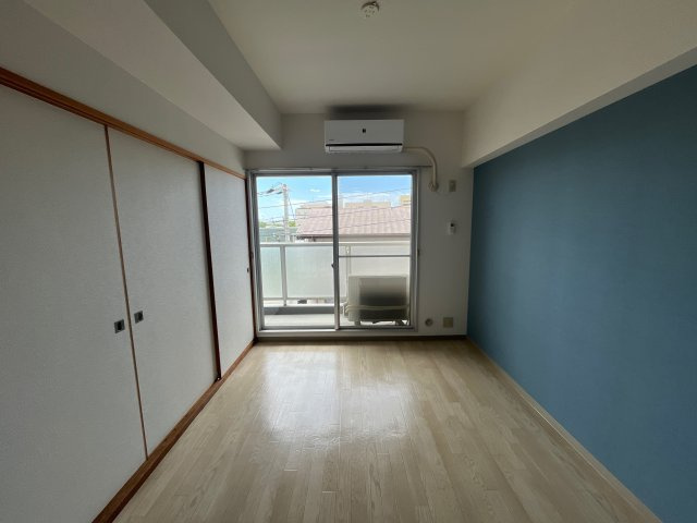 メゾン・ド・アルシュの洋室