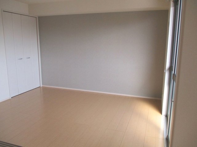 スタースレイプの洋室|南洋室