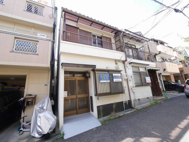 湊川町10丁目戸建の外観