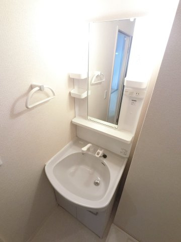 クロシェット津田沼の独立洗面台