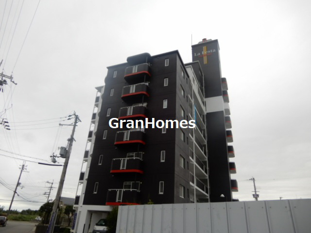 ラフェスタ大塩の外観