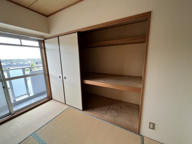 ラフェスタ大塩の収納