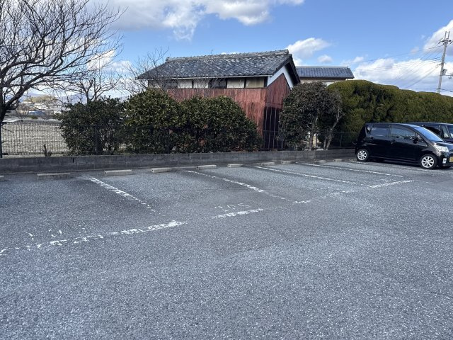 セファミ太子の駐車場