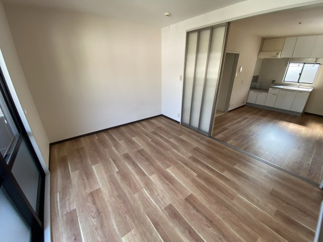 フレグランス新宮の寝室