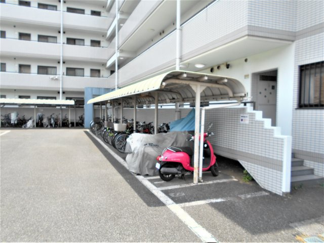 アドリーム幕張本郷吉野のその他|自転車置き場です