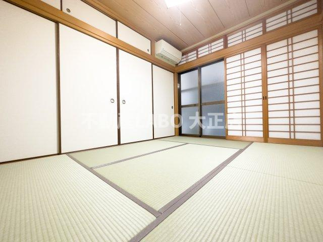 福山ハイツの寝室