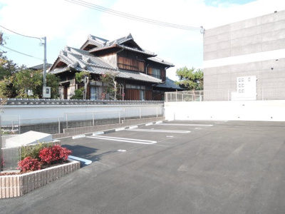 【駐車場】 | モイス・シャーム熊取