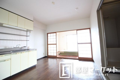 【居間・リビング】 | ファミール朝日