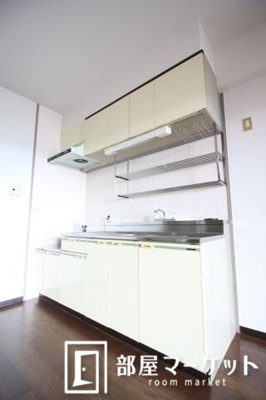 【キッチン】 | ファミール朝日