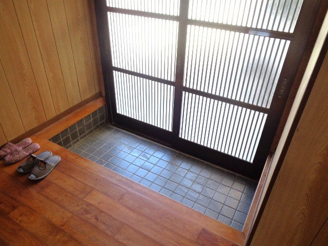 【玄関】