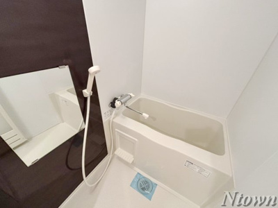 【浴室】 | La Mer Bleu | 日々の暮らしに欠かせないお風呂です