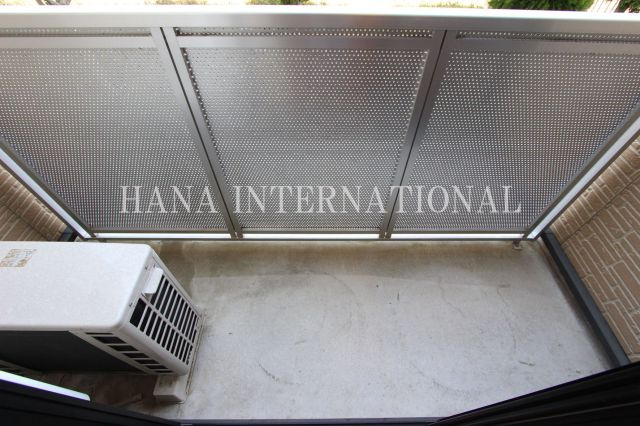 レオパレス南逆井のバルコニー