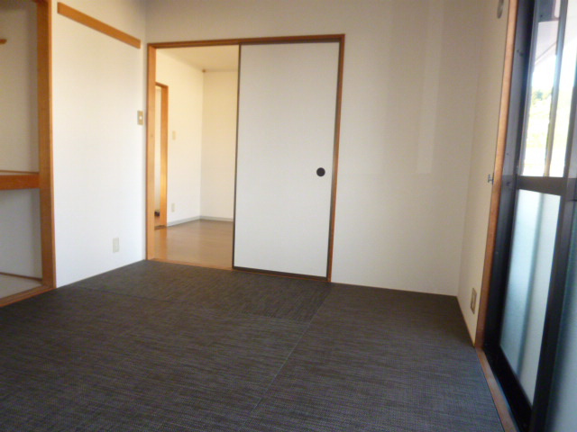 セジュール西浦Ａの和室