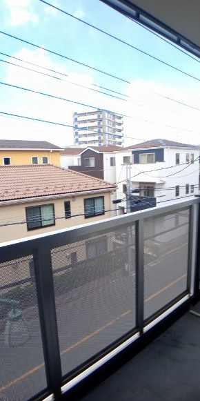 レオパレスプレミール中浦和Ⅰの展望