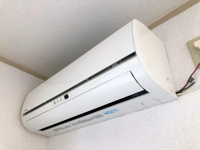 エアコン１基付です