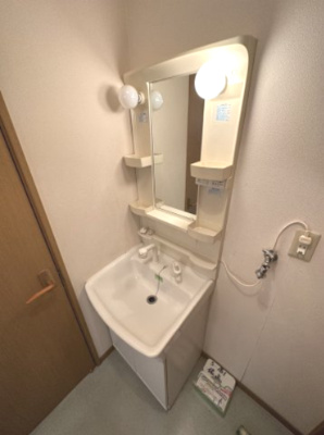【洗面所】 | ROOMS駒羽根　D棟
