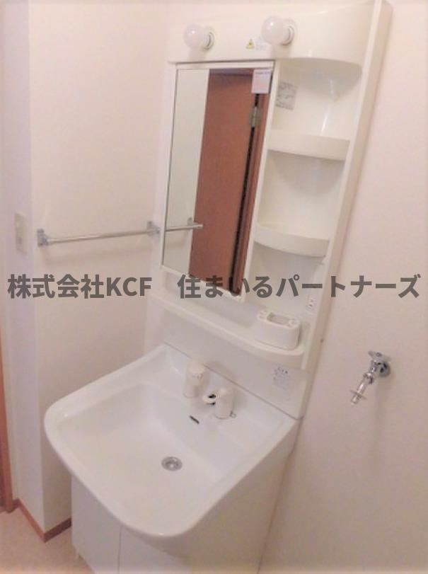 久留米市荒木町荒木のハイツの洗面所|脱衣スペースもあります
