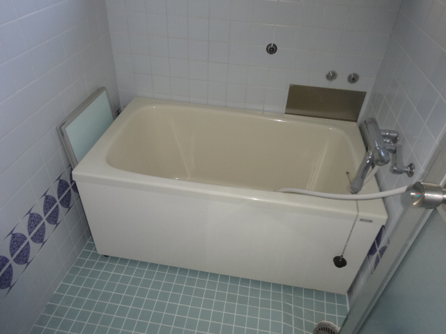 西新在家マンションの浴室