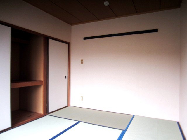 【寝室】