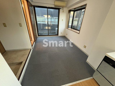 【居間・リビング】 | 春風ビル